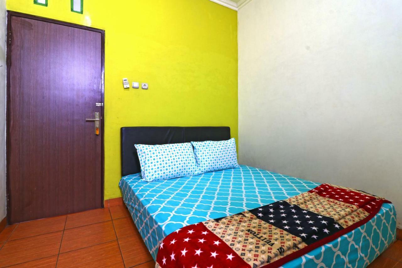 Semata Wayang Syariah Homestay Banjarbaru Extérieur photo